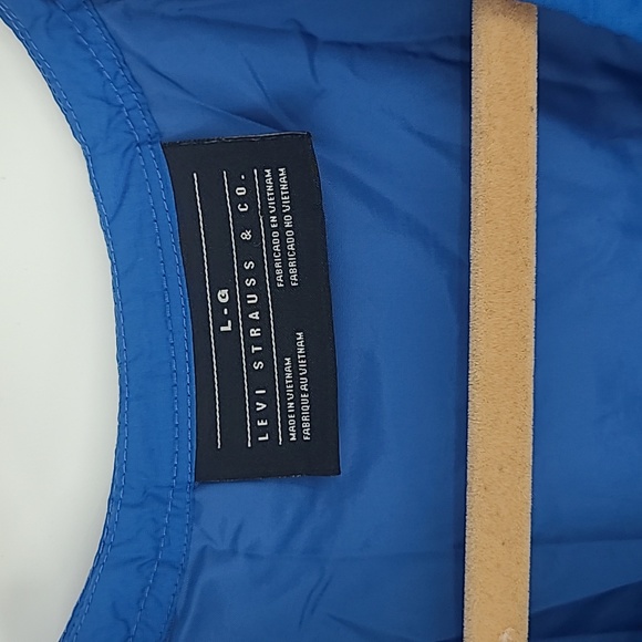 Levis blue puff vest large pertex 163 packable - Picture 4 of 11